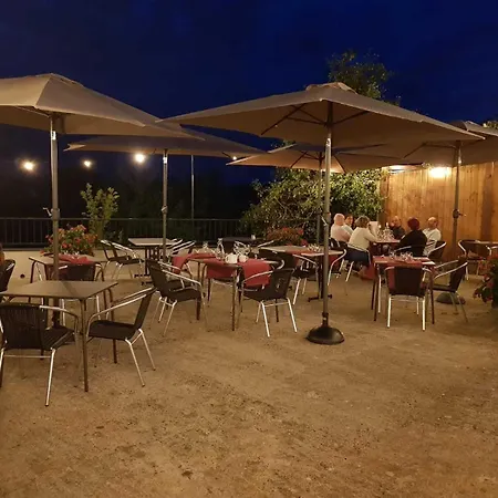 Auberge D'Ici Et D'Ailleurs