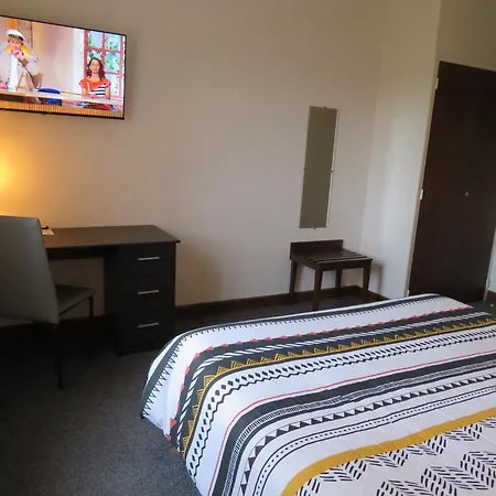 Auberge D'Ici Et D'Ailleurs Guest house Cressensac-Sarrazac