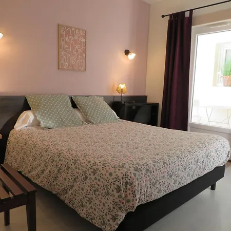 Guest house Auberge D'Ici Et D'Ailleurs Cressensac-Sarrazac