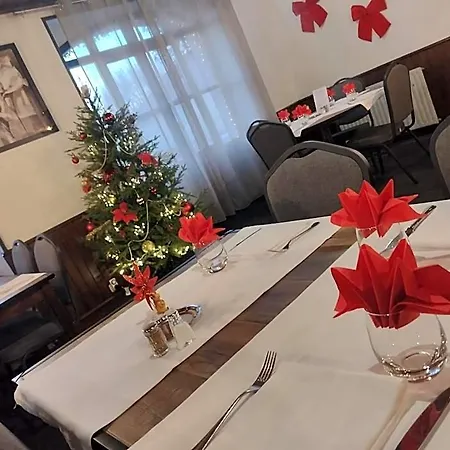 Auberge D'Ici Et D'Ailleurs 3* Cressensac-Sarrazac